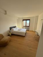 Dreibettzimmer mit Bergblick