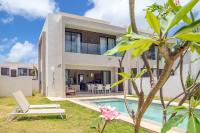 Serenity Pool Villa at Azuri - Ferienwohnung Roches Noire