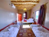 Familienzimmer mit Terrasse