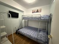 Appartamento con 2 Camere da Letto, Balcone e Terrazza