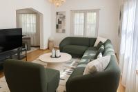 The Hillside - Historic Tudor retreat in SLC - B&B Salt Lake City