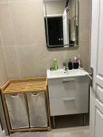 Chambre chez Ayoub - B&B Colombes