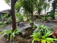 VANESSA'S GARDEN Restaurant & Bungalow - B&B Phumĭ Anlóng Svay