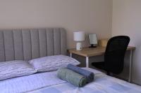 Camera Matrimoniale/Doppia con Letti Singoli con Bagno in Comune