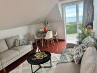 Belleview Cottage- Cute cottage with views of sea, city and snowpeeks - Chambres d'hôtes Christchurch