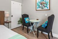 Seaglass Studio - B&B Oceano