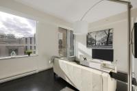 Chic & Modern Apartment In The Heart Of Downtown - B&B Victoria