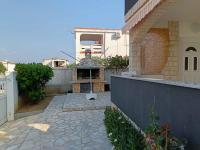 Holiday home in Vir - Insel Vir 27803 - Bed and Breakfast Lozice