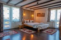 Deluxe Zimmer (2 Erwachsene & 1 Kind)