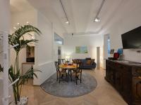 MWC - Modena via Ganaceto 100 - B&B Modena