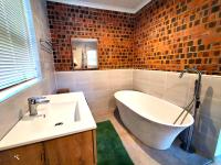 Lavender Suite - B&B Gansbaai