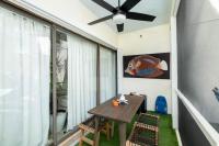 Saltwater Lagoon Front View, Marina, Kayaks - B&B Key Largo