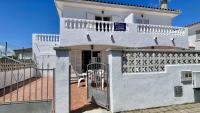 La Vinya 16 - B&B l'Escala