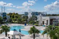 Luxury 5BR w Game Room Pool Golf 6MI to Disney - Chambres d'hôtes Kissimmee