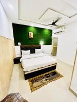 green house home stay - B&B Agra