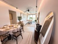Golf view living by FlamingoAmber Dubai - Bed and Breakfast Ajman