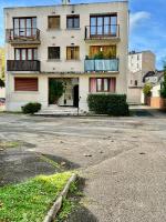 Neuf et lumineux 2min Gare - 20min Paris - Chambres d’hôtes Maisons-Laffitte