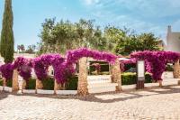 Casa Gatu Verdi-Garden Apartment with Pool - Bed and Breakfast Carvoeiro