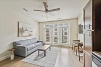 Studio met Queensize Bed (Zelf Inchecken bij Virtuele Receptie)