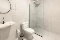 Habitación con cama grande 