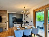 Chalet Florian - modern mit Garten und Terrasse - Chambres d'hôtes Kirchberg in Tirol