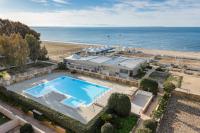 Unicorn House - Stunning sea view with pool - B&B Torre Grande