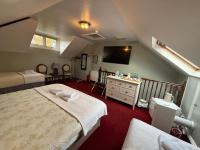Grand Hébergement Supérieur avec Grand Lit King-Size et Baignoire