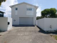 Surf's Up - pet-friendly Fitzroy lifestyle home - B&B New Plymouth