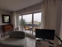Bright apartment with balcony and garden - B&B Benerville-sur-Mer