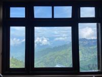 Habitación Triple con vistas a la montaña