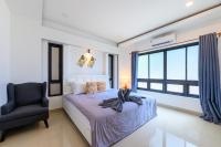 Two-Bedroom Apartment with Balcony