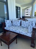 2BR Beachfront, Seaview Aprt Nyali Baobab Waves - B&B Mombasa