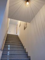 KomfortPlus modernes Premium Apartment - Top Lage - Balkon - Parkplatz - B&B Bad Zwischenahn