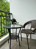 One-Bedroom Apartment with Balcony and Mountain View  