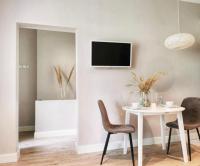 Tolstoi Scandinavian 1 bedroom apartment + free parking - B&B Tartu