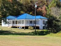 Restored 1900s Historic Home - Jonesboro, VA - B&B Roseland