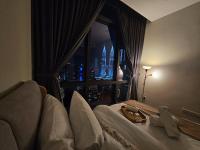 Two-Bedroom Deluxe Apartment with Balcony