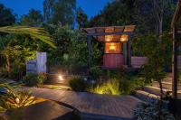 Bangalow Bach - Views, Hot Tub, Sauna & Cold Plunge - Bed and Breakfast Nelson