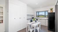 Tranquil Country Escape With Scenic Views - B&B Gloucester