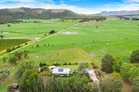 Maranda Country Estate 5 Bedrooms - 12x Beds, Pool, Spa, EV, Pets - Ferienwohnung Broke