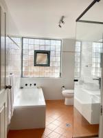 Cronulla courtyard unit, 10 mins walk to Beach & Bay - B&B Corinella