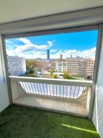 Cozy and Modern Apartment with View - Ferienwohnung Lyon