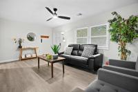 10 Min to Downtown - Desk - Fenced Yard - Wi-Fi - B&B Raleigh