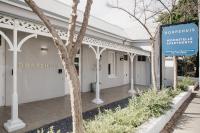 Dorpshuis Apartment, Main Street, Paarl - B&B Paarl