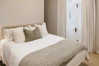 Dorpshuis Apartment, Main Street, Paarl - Ferienwohnung Paarl