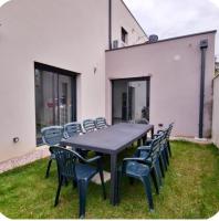 Éclipse - B&B Vénissieux