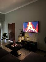 Q Homes Platinum Suite - Ferienwohnung Mwanza