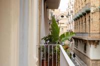 Uma Suites Barceloneta Beach - Bed and Breakfast Barcelona