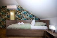 Single Room with Private Bathroom