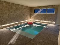 Ondine - Maison avec piscine intérieure - Chambres d'hôtes Belz